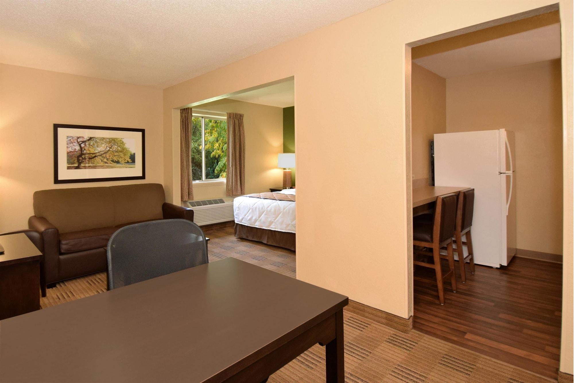 Extended Stay America Suites - Cleveland - Middleburg Heights Dış mekan fotoğraf