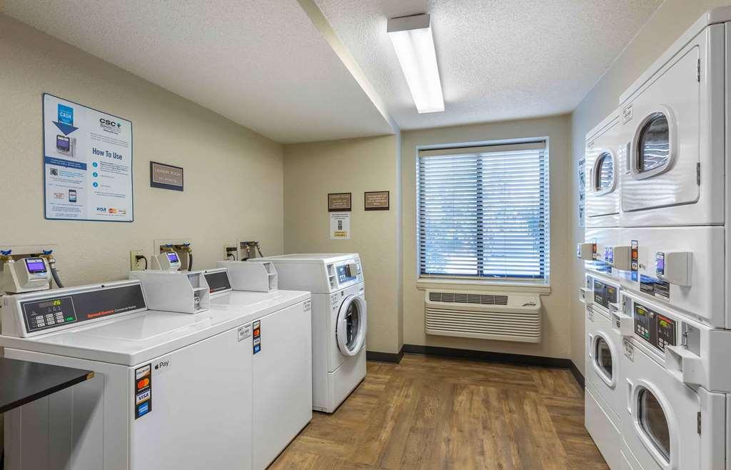 Extended Stay America Suites - Cleveland - Middleburg Heights Konforlar fotoğraf